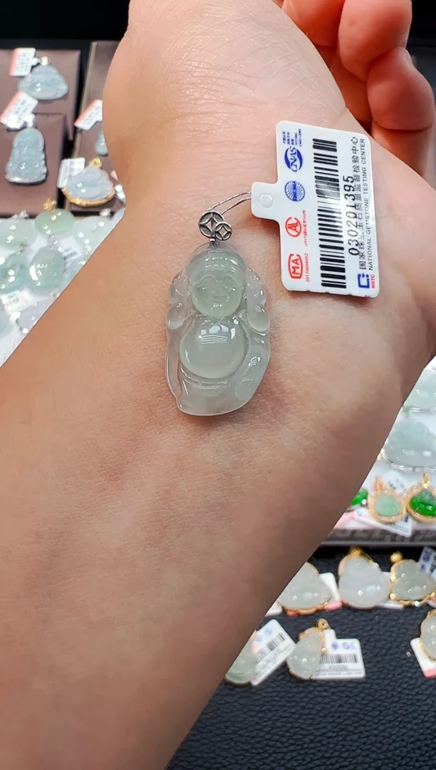吊坠(不含链)18K金镶嵌翡翠财神爷吊坠1395