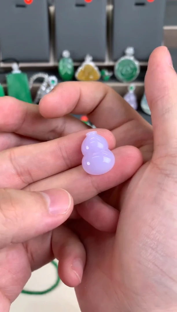 未镶嵌定制翡翠裸玉