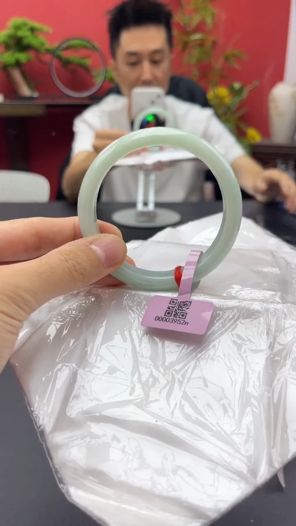 未镶嵌手镯翡翠8      5960