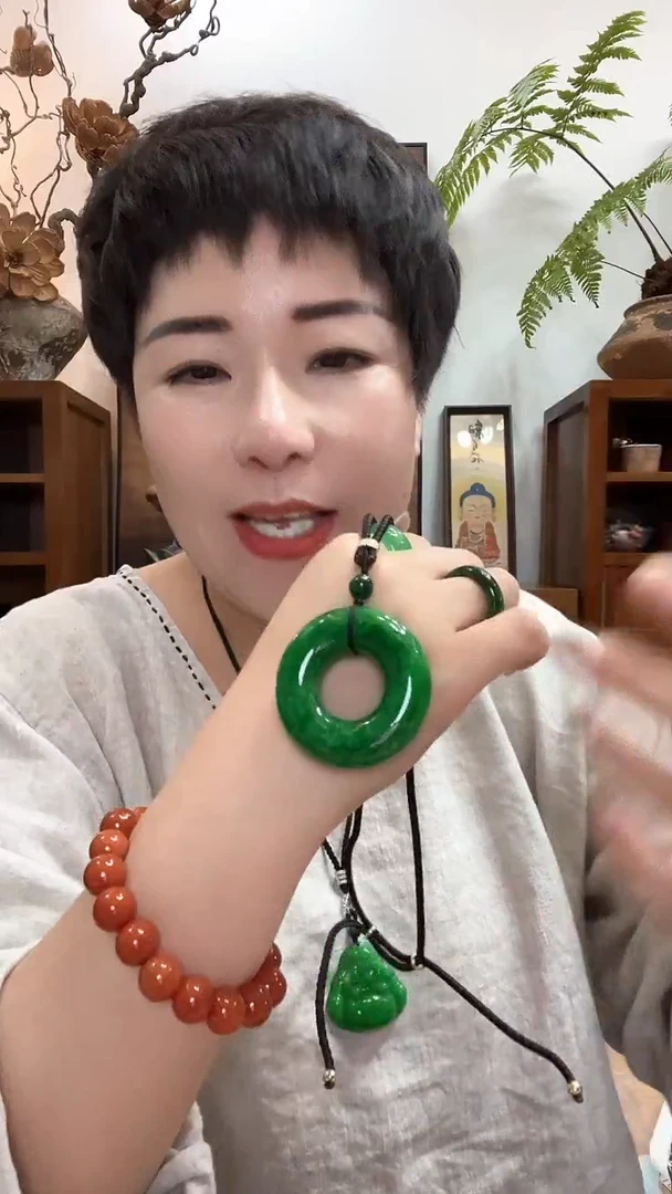 吊坠(赠链)合金翡翠210