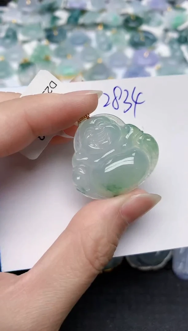 颈饰18K金镶嵌翡翠天然缅甸A货翡翠百元以上9元证书费自理