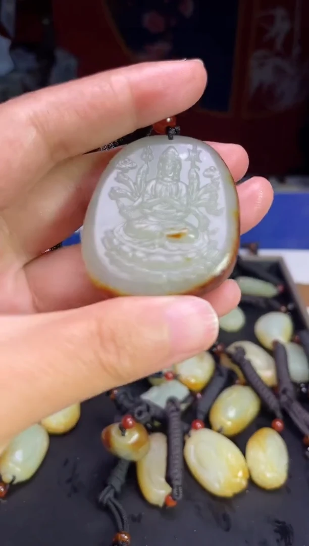 颈饰未镶嵌和田玉123