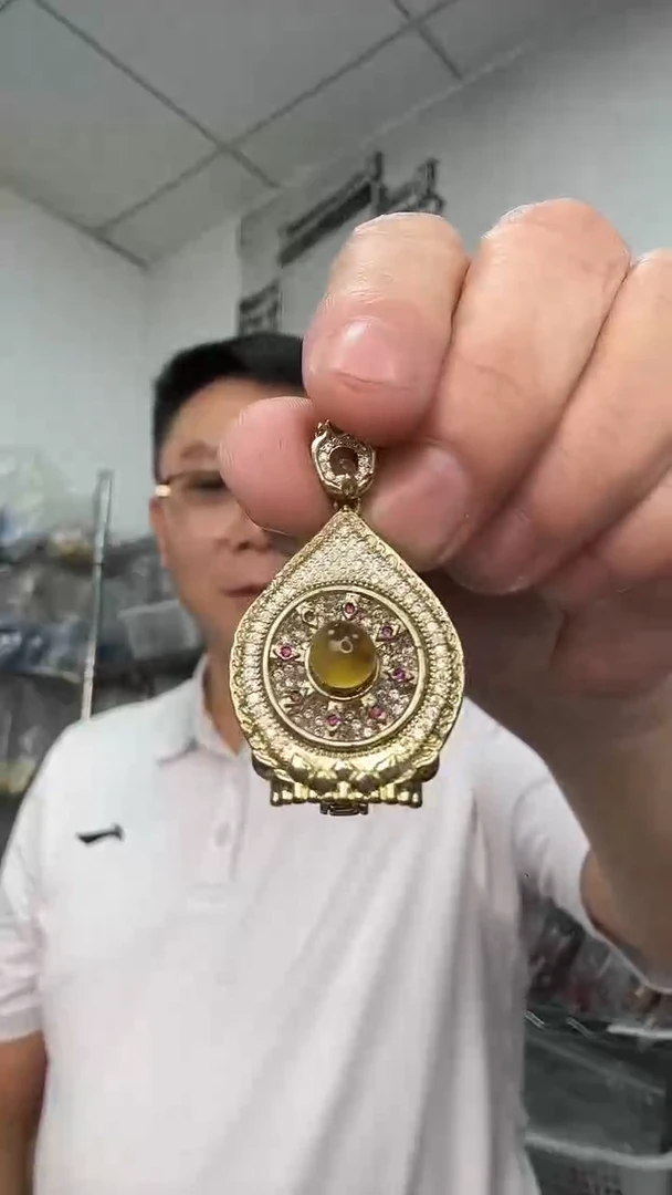 裸石琥珀未镶嵌有瑕