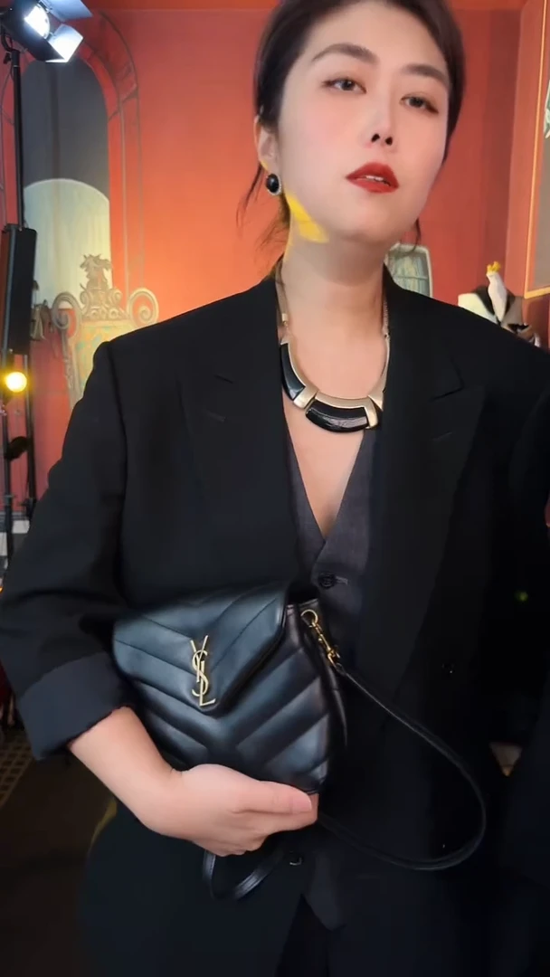 合金无合金无孤品不折腾系列黑金色项链耳针套装