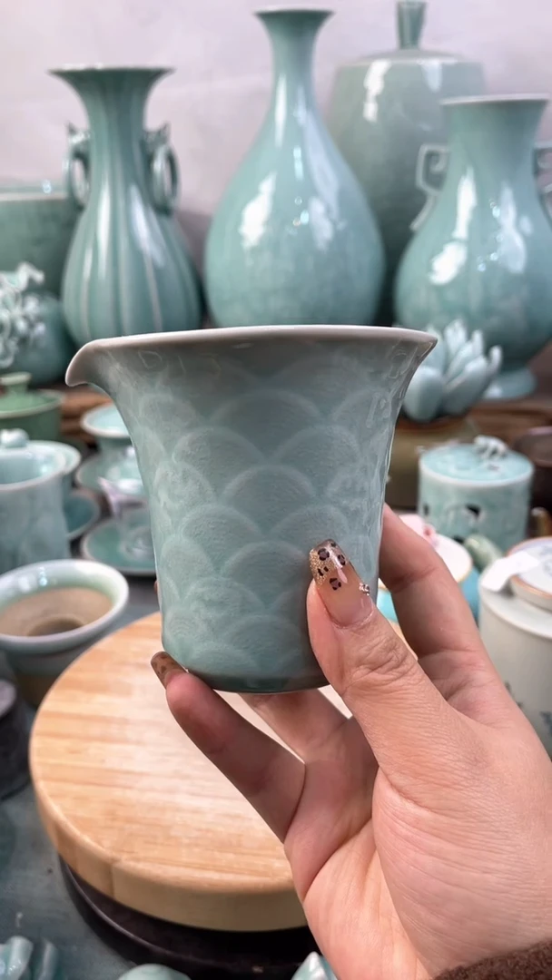 【闪购商品】特价福利 微瑕 慧仙青瓷