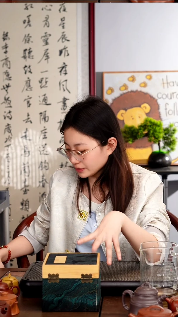 茶壶紫砂盲盒1紫泥光素笠帽160cc