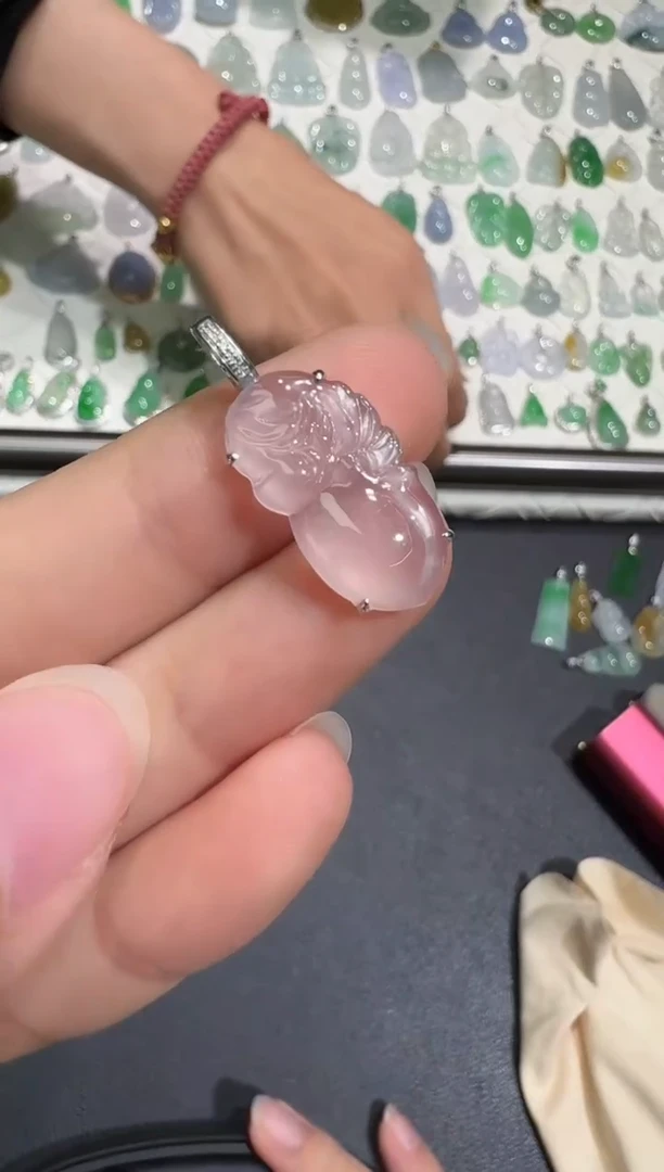 翡翠18K金镶嵌颈饰X0722-1501-700