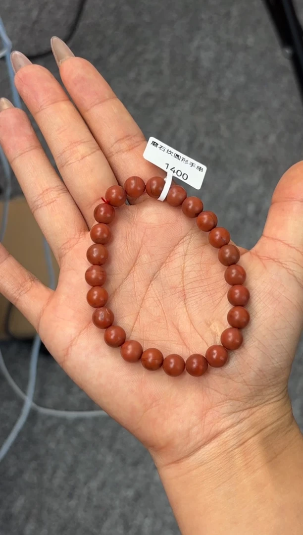 南红玛瑙手串未镶嵌磨石坎7-8mm单圈多样性发1