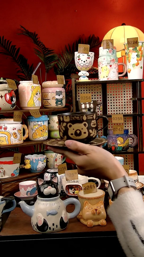 杯子瓷DIY景德镇创意陶瓷手工手绘卡通风紫砂泥小熊咖啡杯碟套组
