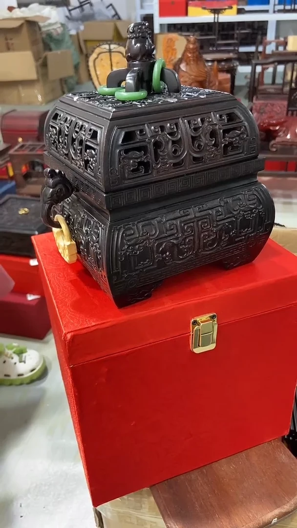 木771      DHSZ 四角香炉