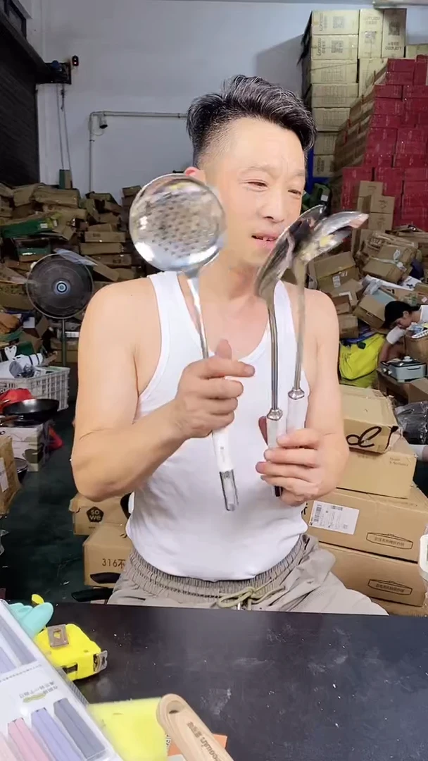 铝合金1素味三件套 白 有划痕