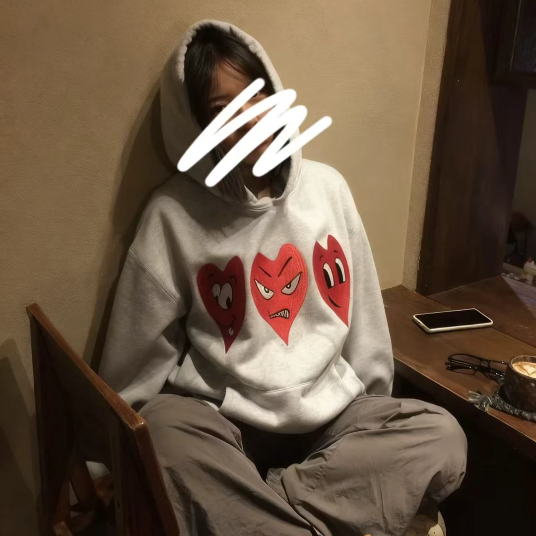 美式重磅恶搞爱心印花连帽卫衣女冬季新款宽松通勤百搭上衣帽衫潮
