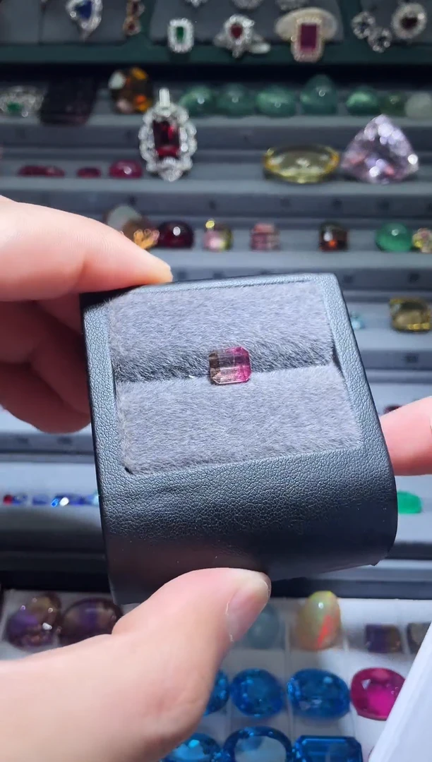 未镶嵌裸石西瓜碧玺2.8ct