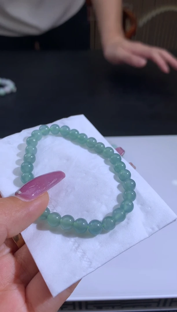 未镶嵌定制翡翠潘*姐翡翠