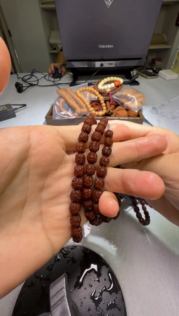 手串金刚菩提全品炮弹桩佛手 7.5±