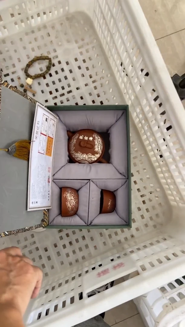 杯无运费险有瑕疵的摄影的产品有使用过的痕迹有点脏介意勿拍