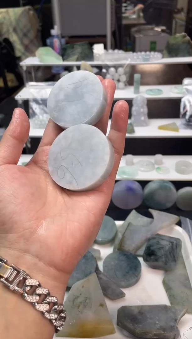 【闪购商品】翡翠挂件未镶嵌N翡翠边角