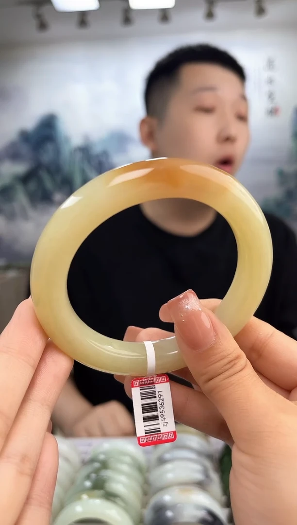 和田玉手镯未镶嵌6291