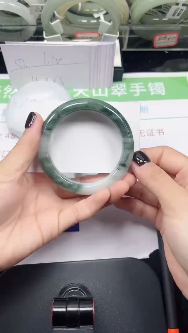 未镶嵌手镯石英质玉134-53/54