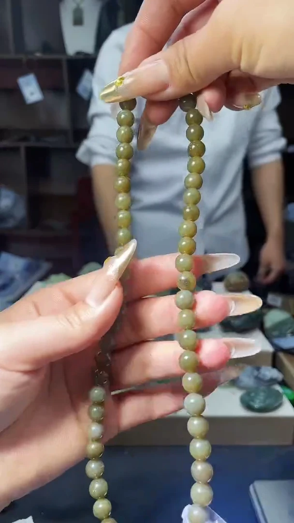 【闪购商品】和田玉颈饰未镶嵌1