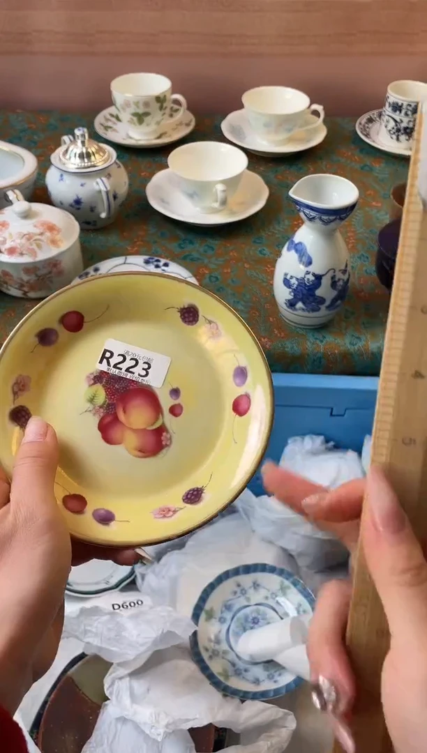 瓷片小*猪瓷器瓷器R223