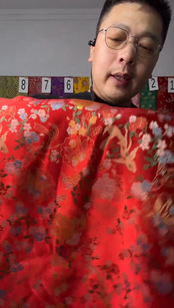 混纺织锦缎长60公分  宽120