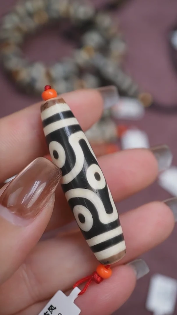 【闪购商品】玛瑙/玉髓颈饰未镶嵌蚀花玛瑙珠定制编绳