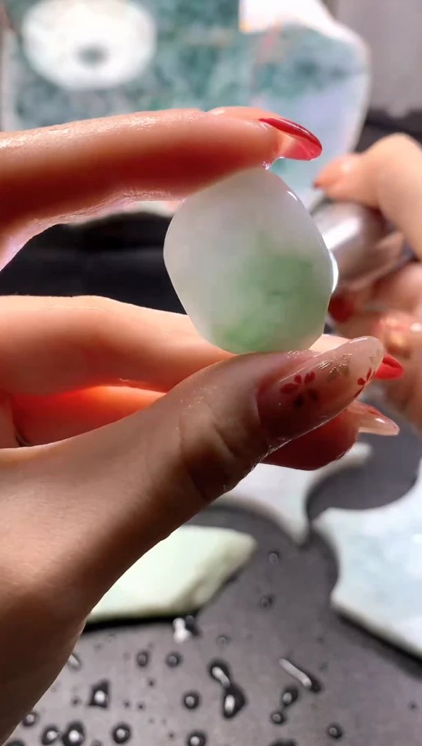 未镶嵌挂件翡翠天然缅甸翡翠A货