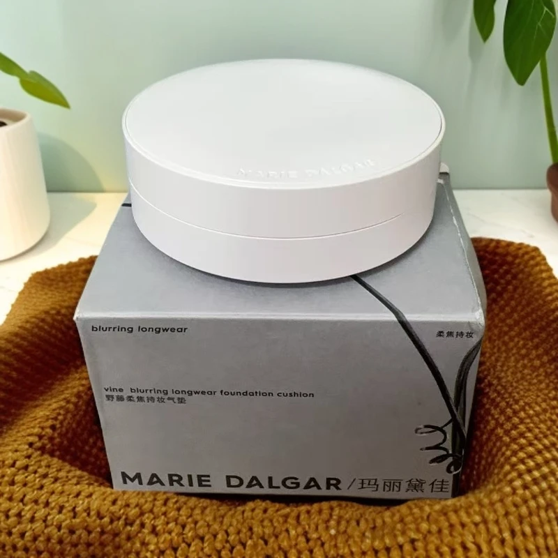 z野藤柔焦持妆气垫遮瑕贴肤锁妆混油干皮持久不脱刮码2358