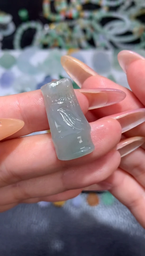 定制翡翠未镶嵌竹节