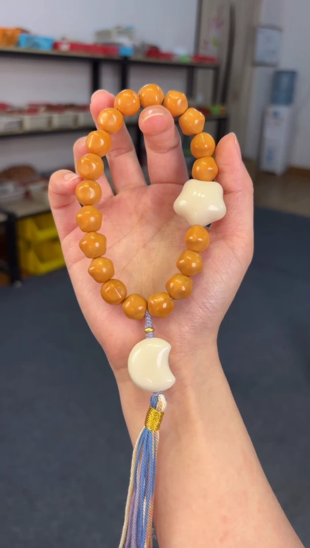 吊坠菩提根/象牙果  13mm猴头星星月亮手持