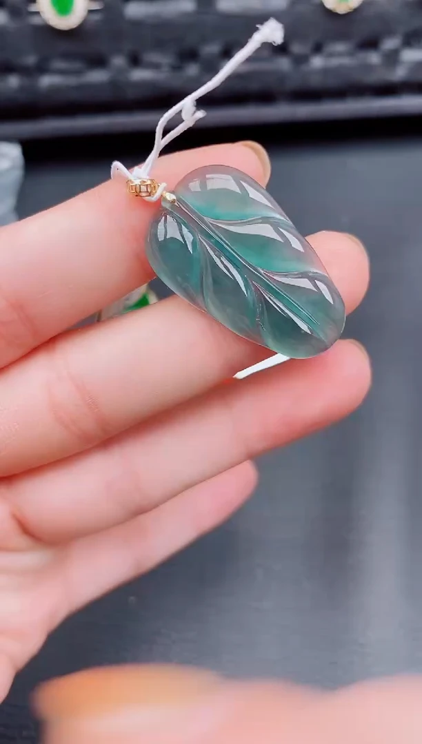 【闪购商品】翡翠颈饰18K金镶嵌天然a货翡翠337