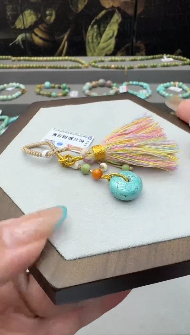 南红玛瑙挂件未镶嵌Q128