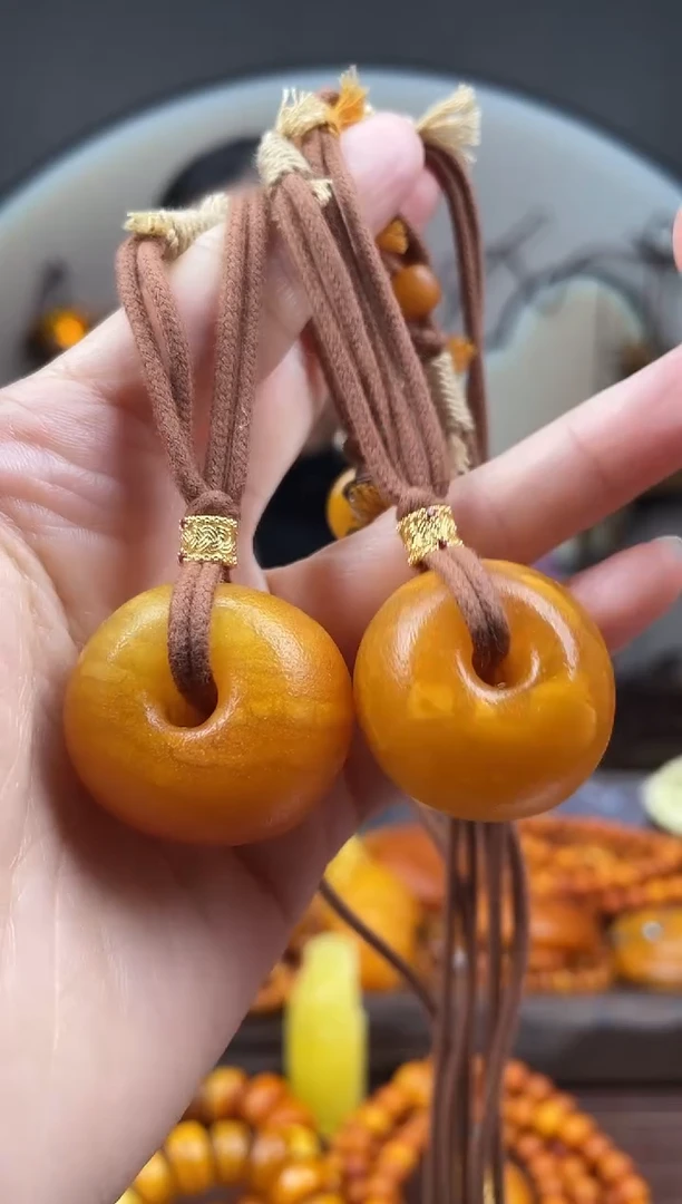 裸石琥珀未镶嵌假一赔4，多样性发货1件