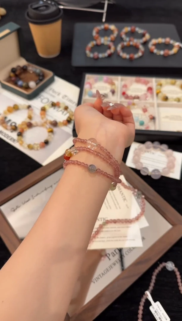 银S925镶嵌手链水晶草莓晶三圈x2447