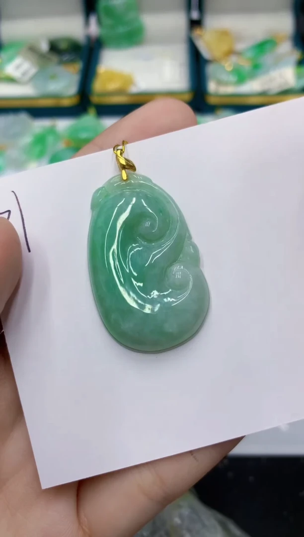 颈饰未镶嵌翡翠翡翠