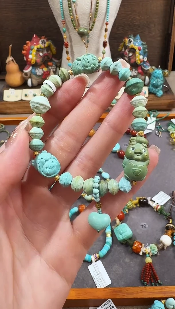 18K金镶嵌绿松石手链绿松石手链