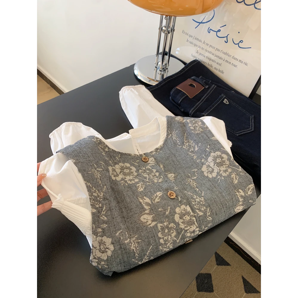 小众国风两件套百搭长袖洋气白色衬衫叠穿马甲女款外穿高级感上衣