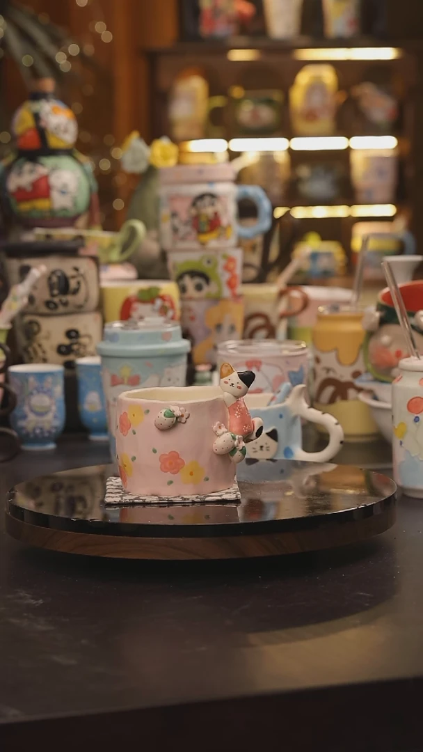 景德镇釉下彩绘设计师款式陶瓷