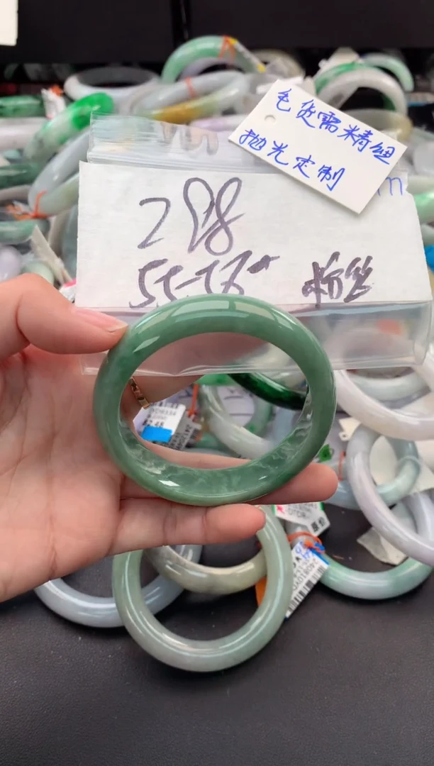 【闪购商品】定制翡翠未镶嵌毛货需精细抛光+多人