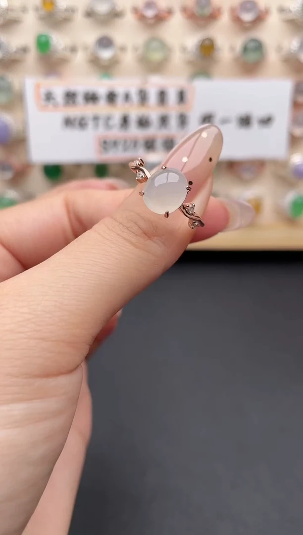 【闪购商品】翡翠戒指银S925镶嵌一物一证一礼盒