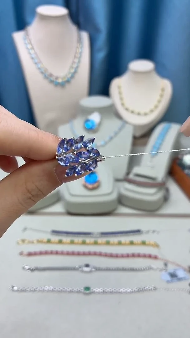 银S925镶嵌戒指坦桑石295JH0101产品一个（多样性）