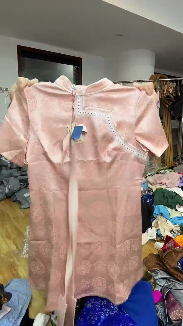 2XL码    125-135斤   裙子