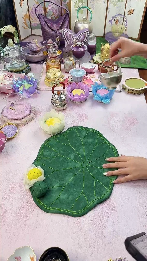 128绿色刺子绣茶席  荷叶