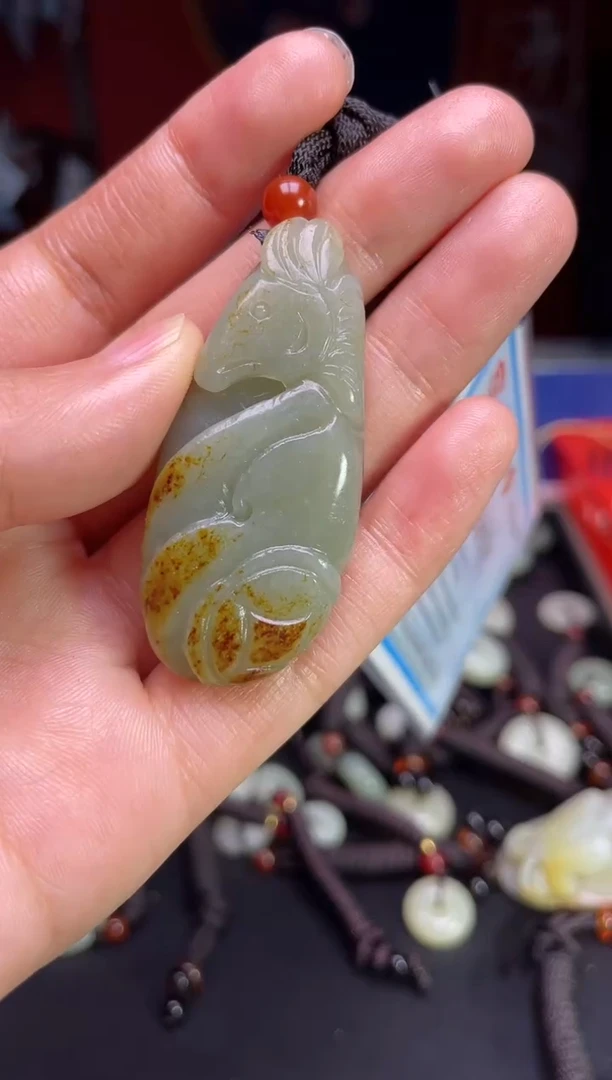 颈饰未镶嵌和田玉123