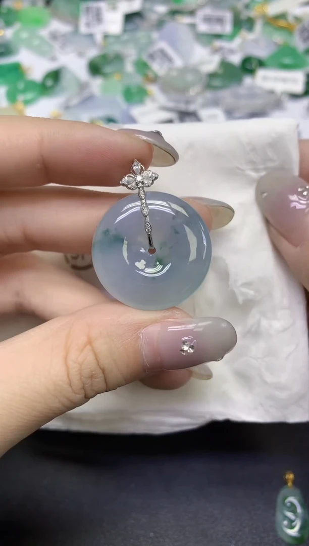 颈饰18K金镶嵌翡翠天然缅甸翡翠A货百元以上9元证书费自理