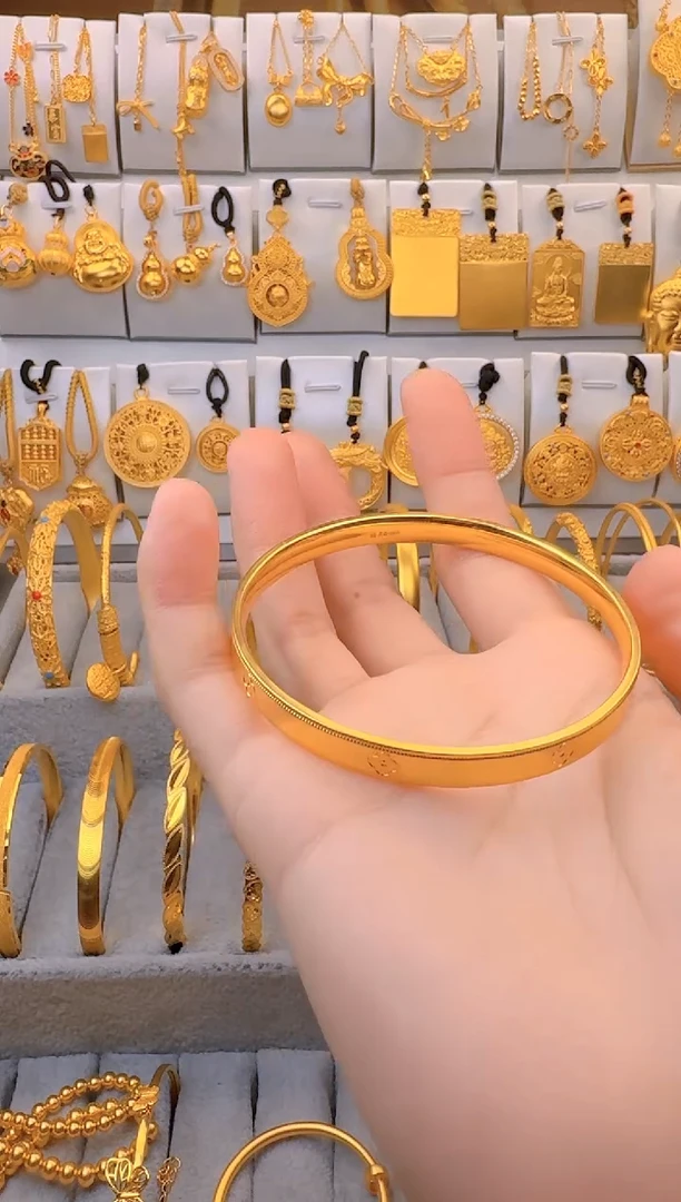 无足银四叶草手镯   总重21g外2.5g圈口60