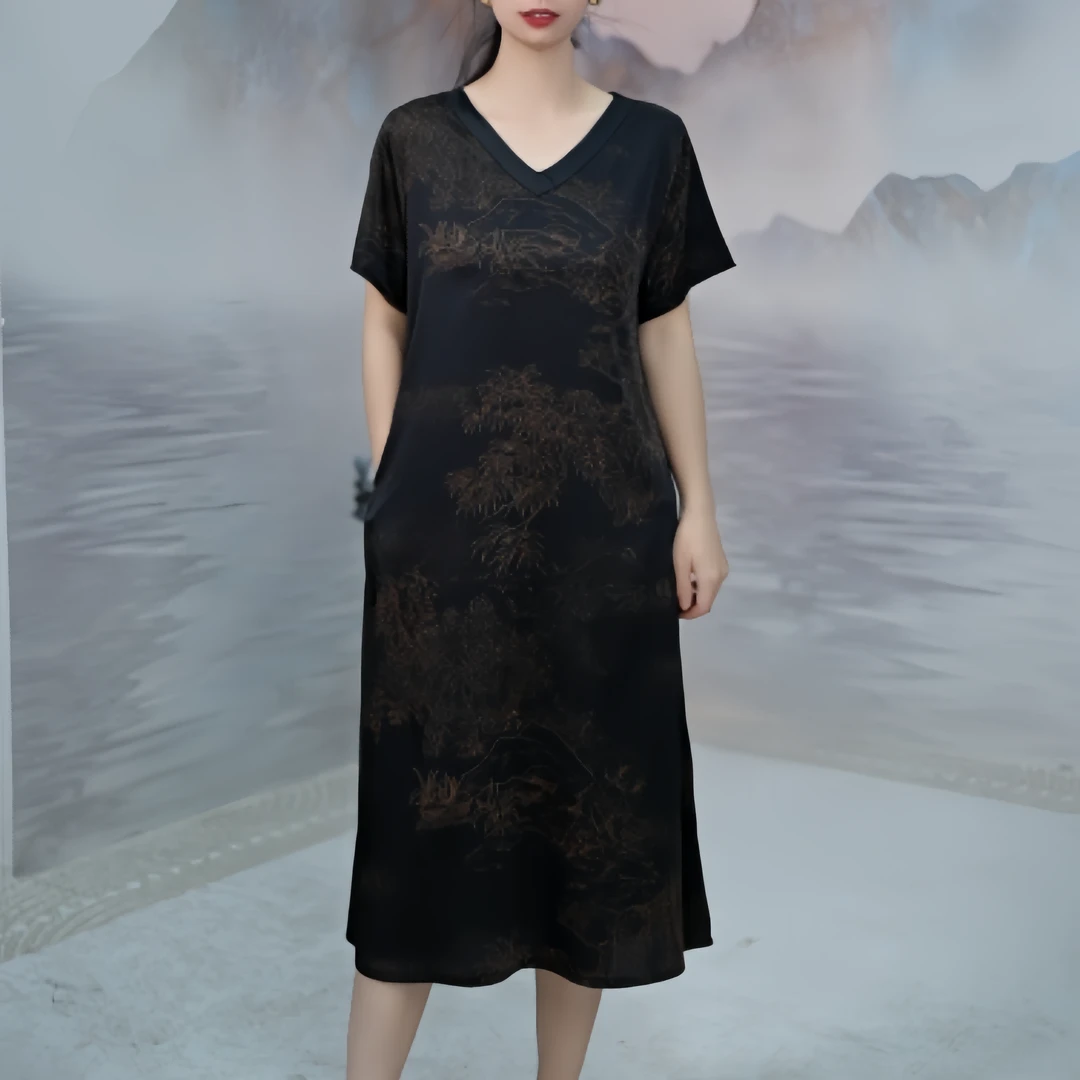 2500新款时尚百搭V领洋气中长款连衣裙高端气质宽松连衣裙