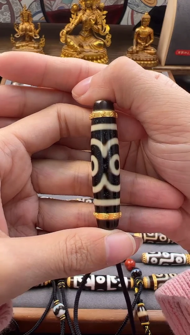 【闪购商品】玛瑙挂件18K金镶嵌吊坠