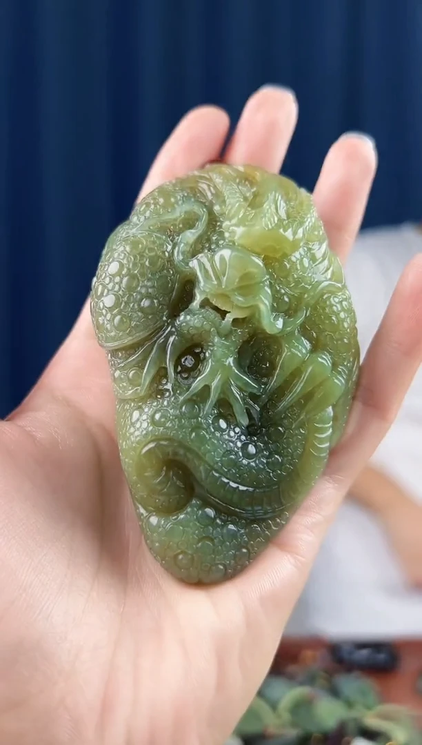 未镶嵌和田玉挂件拍一发一，多样性发货